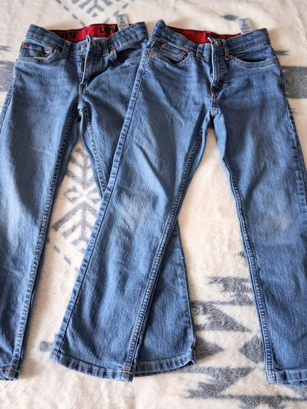 LEVI'S Kids size 7 Bundle Jeans- Blue $25